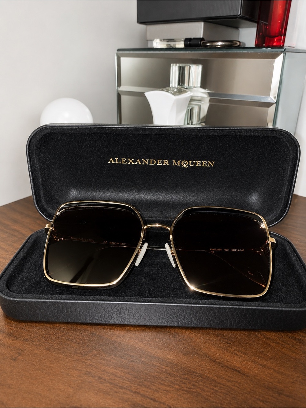 ALEXANDER MQUEEN SUNGLASSES